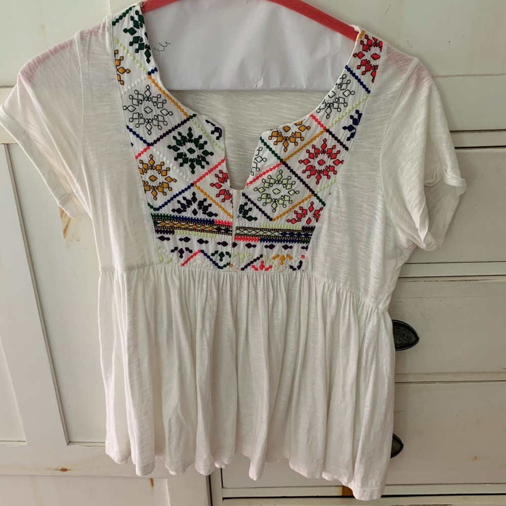 Embroidered Top - Picture 2 of 5